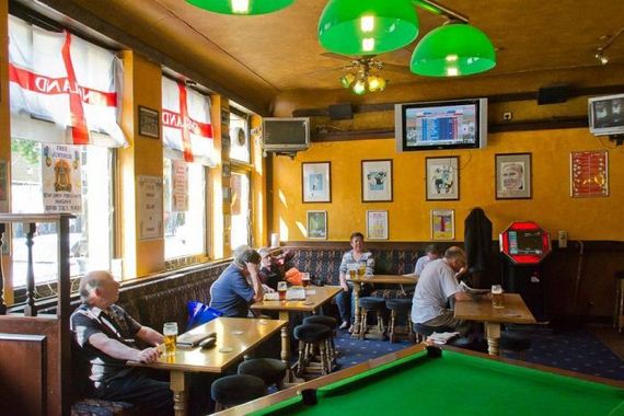 the_coach_and_horses