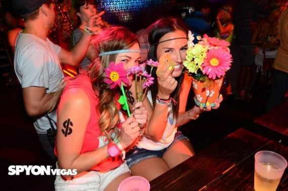 the_electrifying_ladies_of_the_electronic_daisy_festival