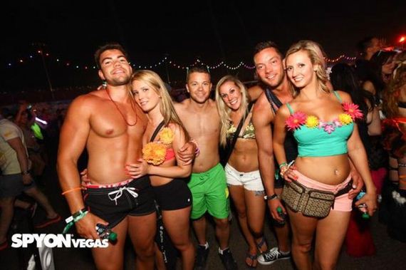 the_electrifying_ladies_of_the_electronic_daisy_festival