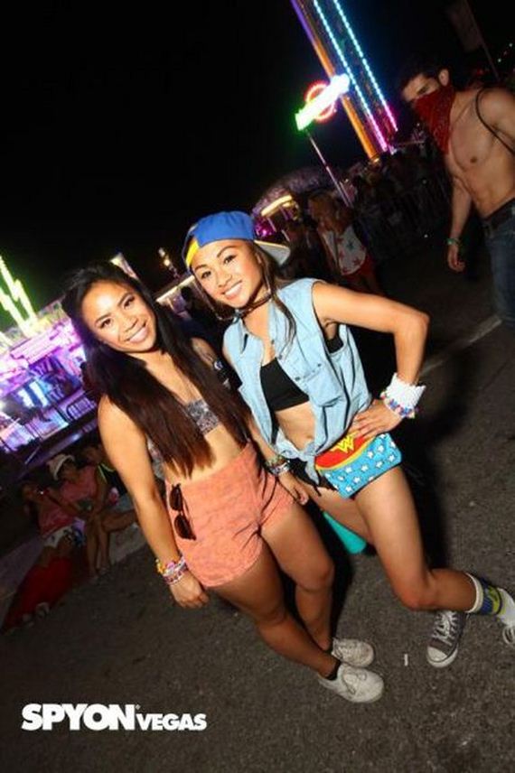 the_electrifying_ladies_of_the_electronic_daisy_festival