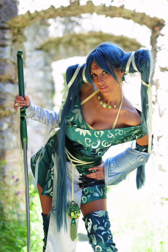 the_hottest_italian_cosplay_model_around