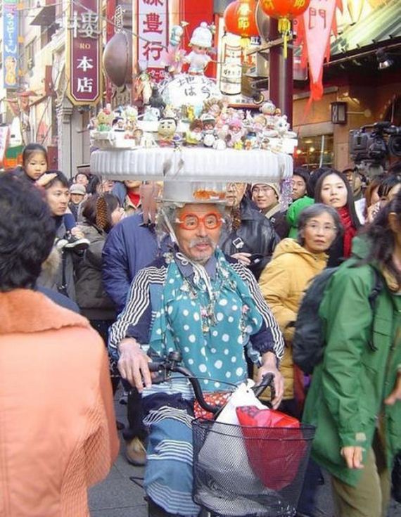 the_wackiest_pictures_always_come_from_japan