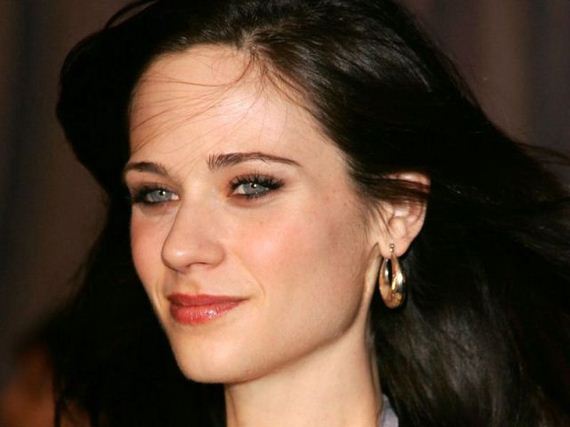 zooey_deschanels_biggest_fashion_fail_going_blonde