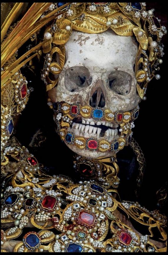 400_year_old_jewel_encrusted_skeletons_unearthed_across_europe