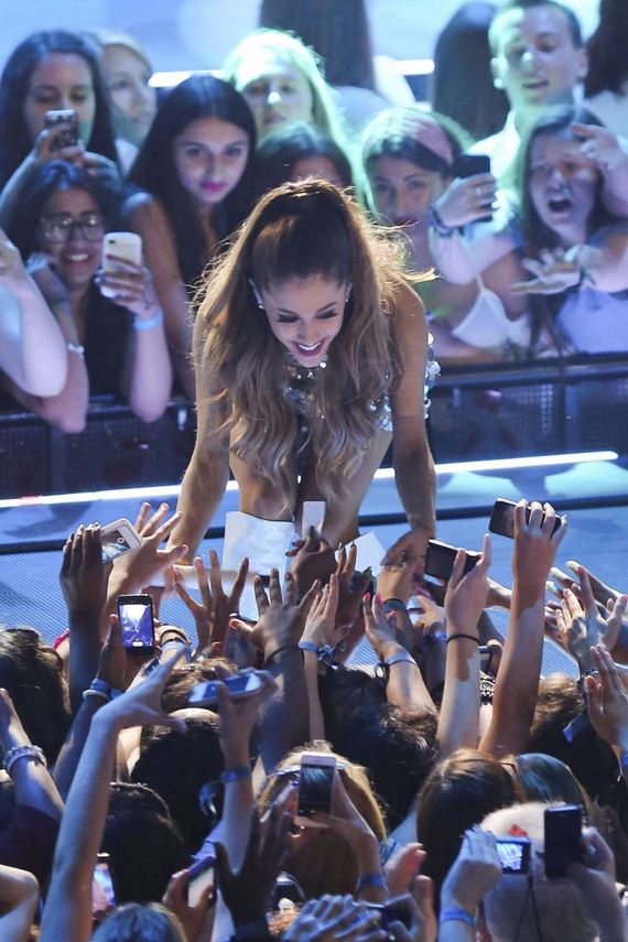 Ariana-Grande---2014-MuchMusic