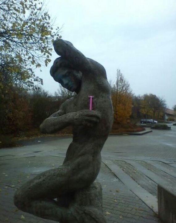 Fun-With-Statues
