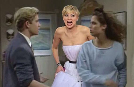 Jennifer-Lawrences-Photobombs
