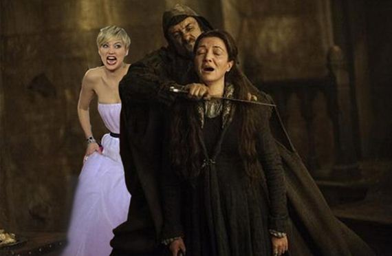 Jennifer-Lawrences-Photobombs