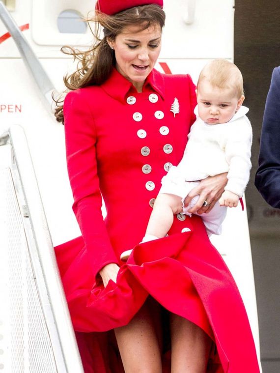 Kate Middleton – With her son Prince George in Wellington - Barnorama