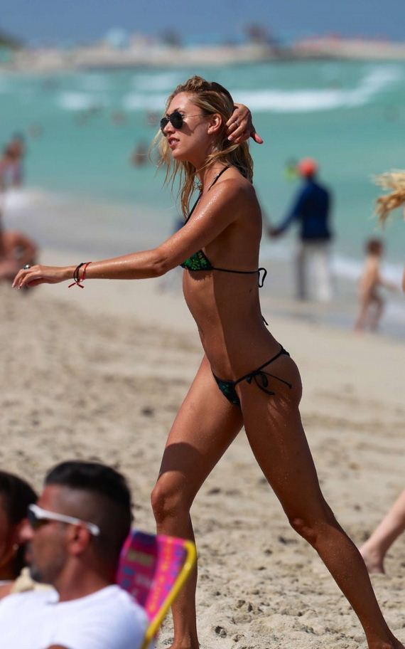 Lauren-Stoner-in-Bikini-in-Miami