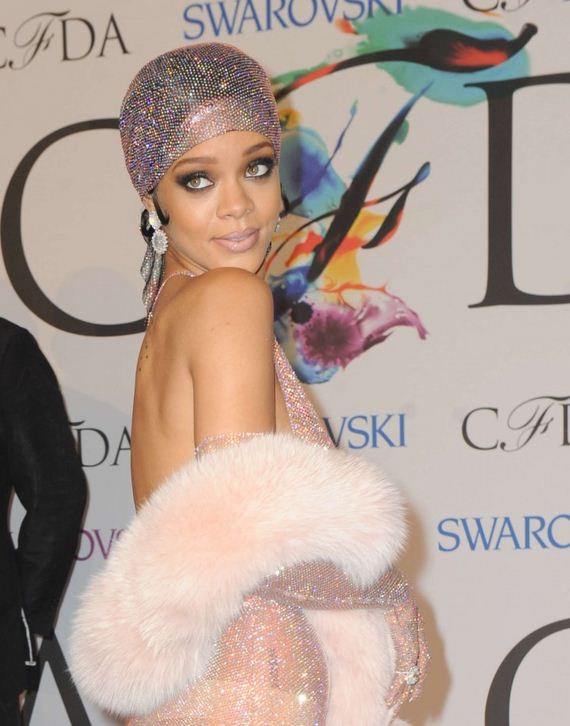 Rihanna-Dress-at-2014