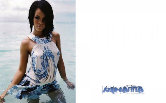 Rihanna-Hot-Widescreen