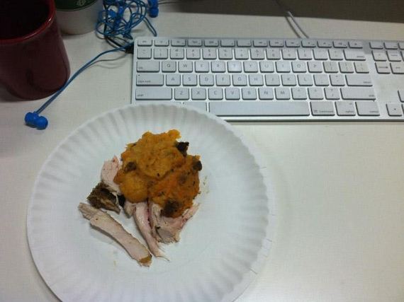 Saddest-Desk-Lunches