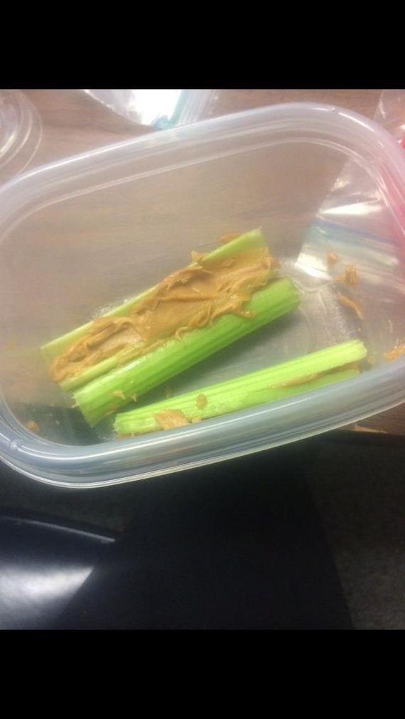 Saddest-Desk-Lunches