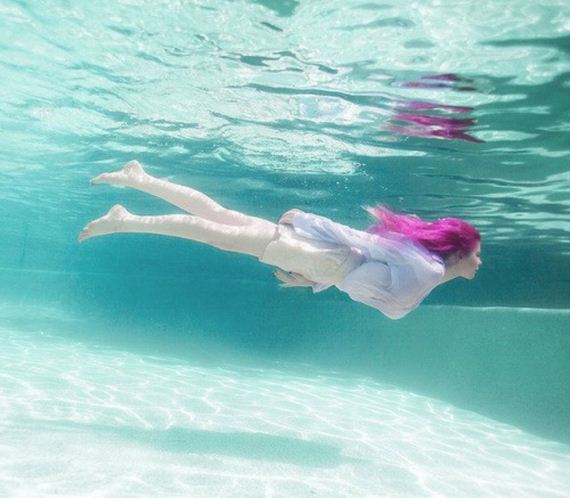 a-under-water-girls