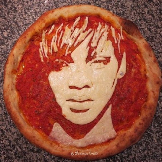 a_man_who_turns_normal_pizza_into_art