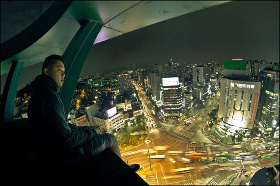 adrenaline_junkies_who_live_life_on_the_edge