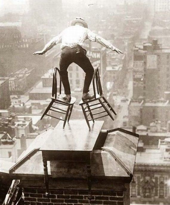 adrenaline_junkies_who_live_life_on_the_edge