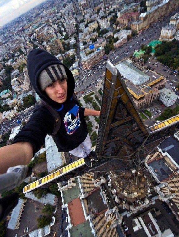adrenaline_junkies_who_live_life_on_the_edge