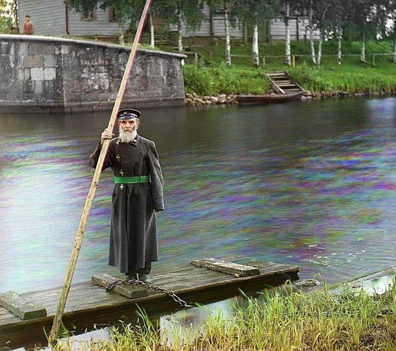 beautiful-color-photos-russians