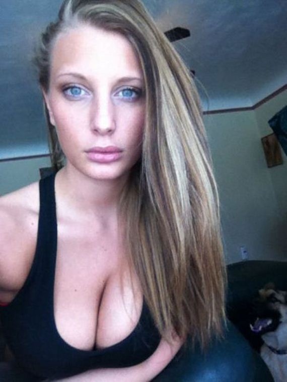 beautiful_busty_girls_24