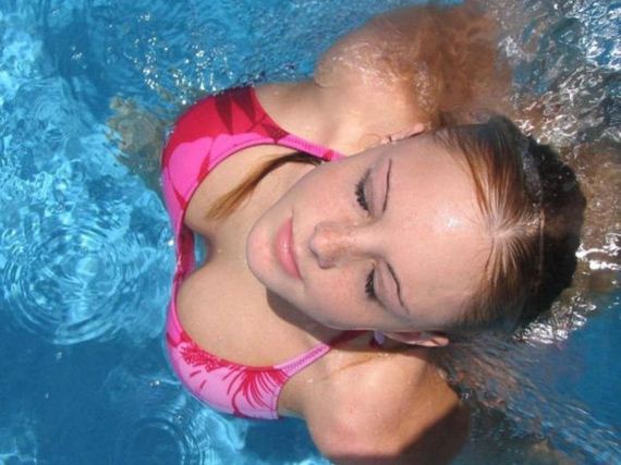 beautiful_busty_girls_24