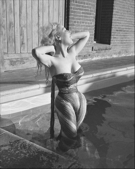 betty_brosmer_01
