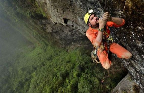 explorers_uncover_an_entire_world_inside_a_cave