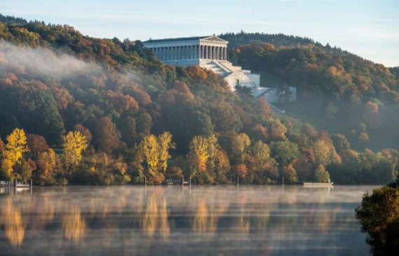 fall_is_in_the_air