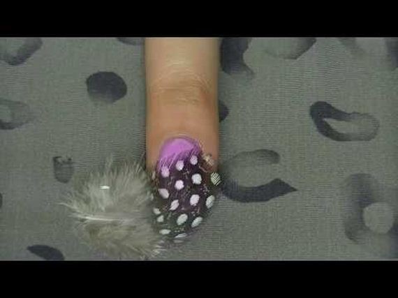 feathers-nail-design-1