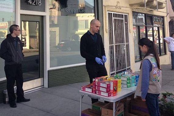 girl_scout_wins_the_internet_for_the_week