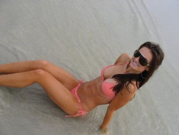 girls_in_bikinis