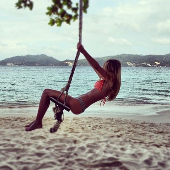 girls_in_bikinis