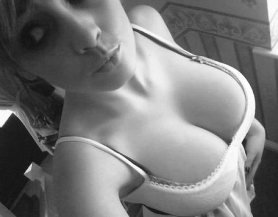 good_cleavage_pictures