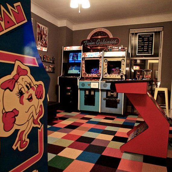 guy-turns-bedroom-arcade