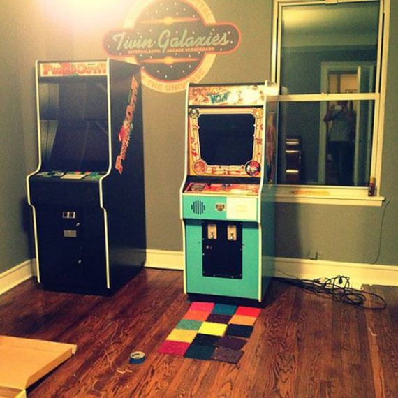 guy-turns-bedroom-arcade