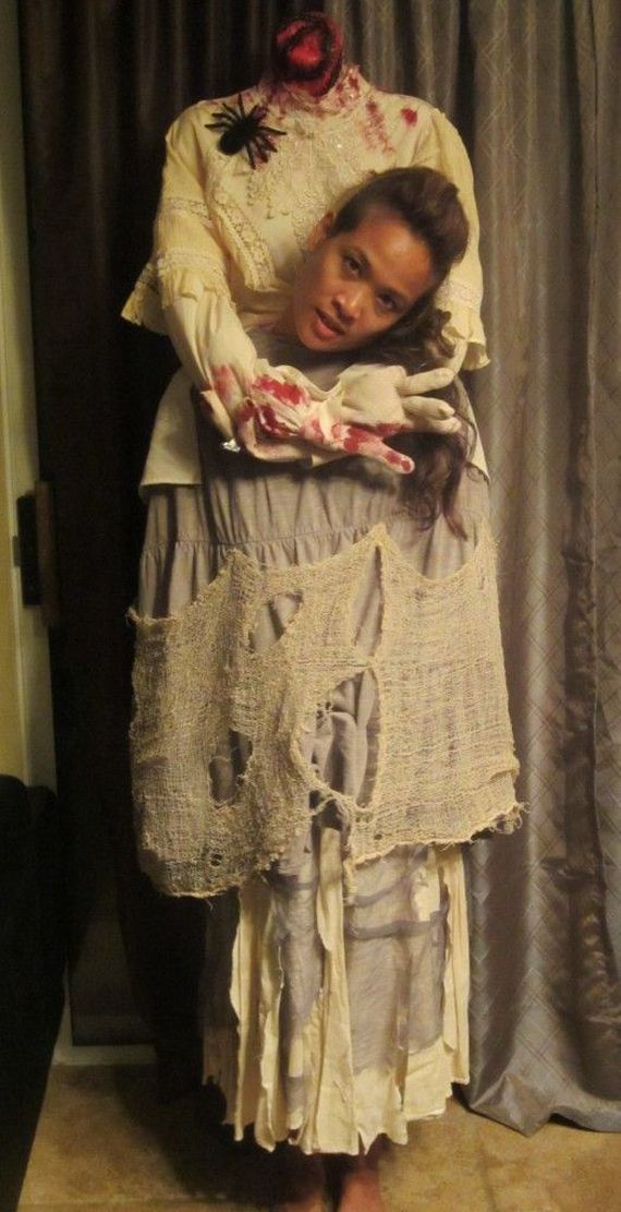 headless_man_and_headless_woman_costumes
