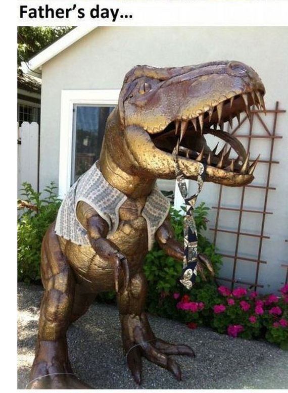 i_need_lawn_dinosaur