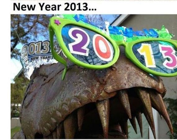 i_need_lawn_dinosaur