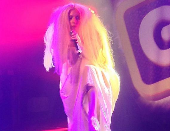 lady_gaga_ghost_dress