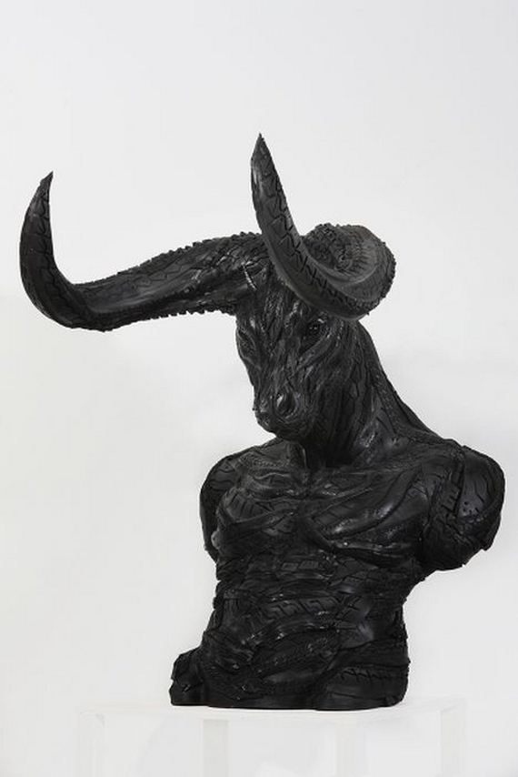 mutant_animal_sculptures_made_from_old_tires