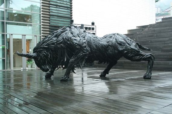 mutant_animal_sculptures_made_from_old_tires