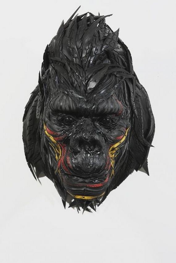 mutant_animal_sculptures_made_from_old_tires