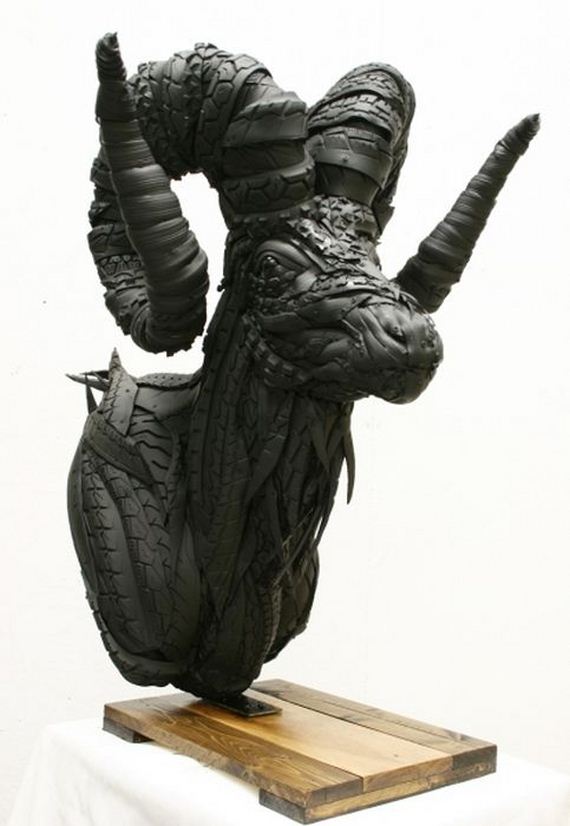 mutant_animal_sculptures_made_from_old_tires