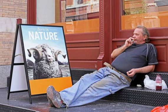 people_on_the_streets_of_ny