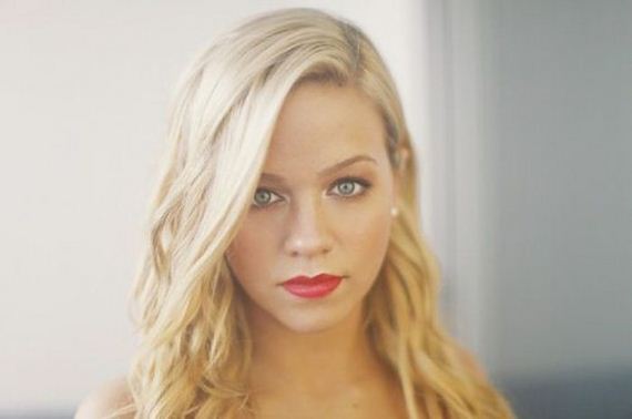 red_lips