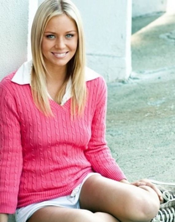 tara-holt