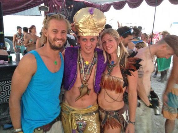 the_cool_and_creative_costumes_seen_at_burning_man_this