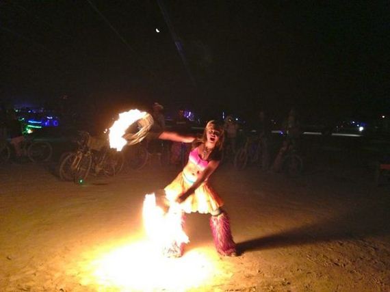 the_cool_and_creative_costumes_seen_at_burning_man_this