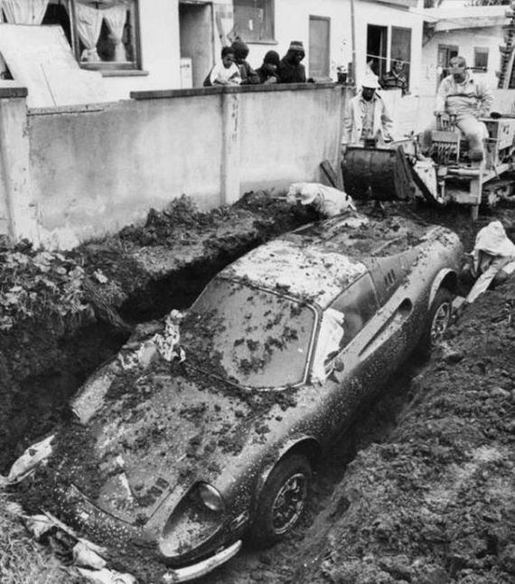 the_real_story_behind_a_buried_ferrari